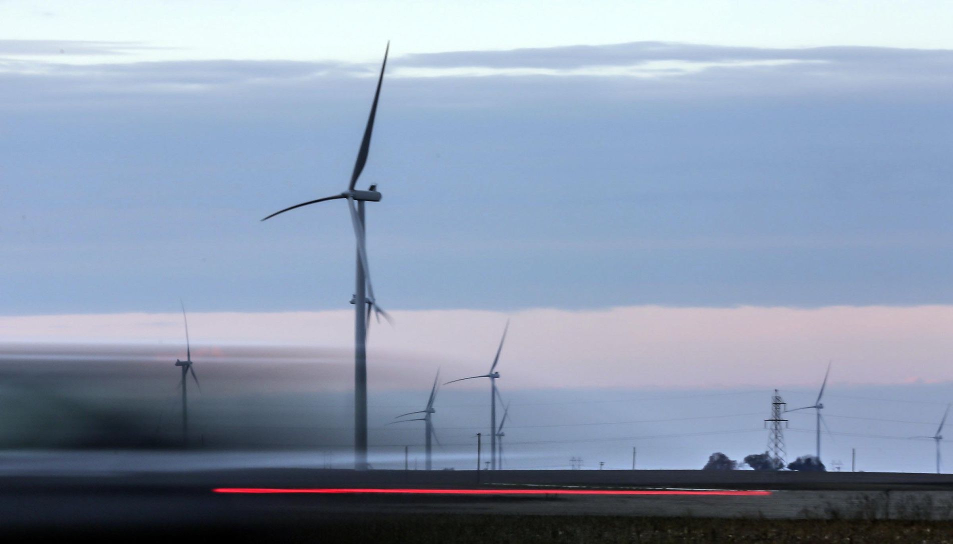 windturbines3